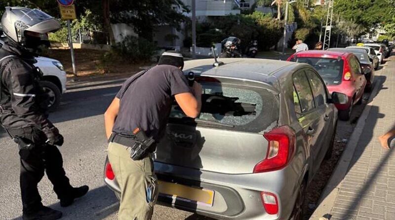 Foguetes do Líbano interceptados sobre Tel Aviv